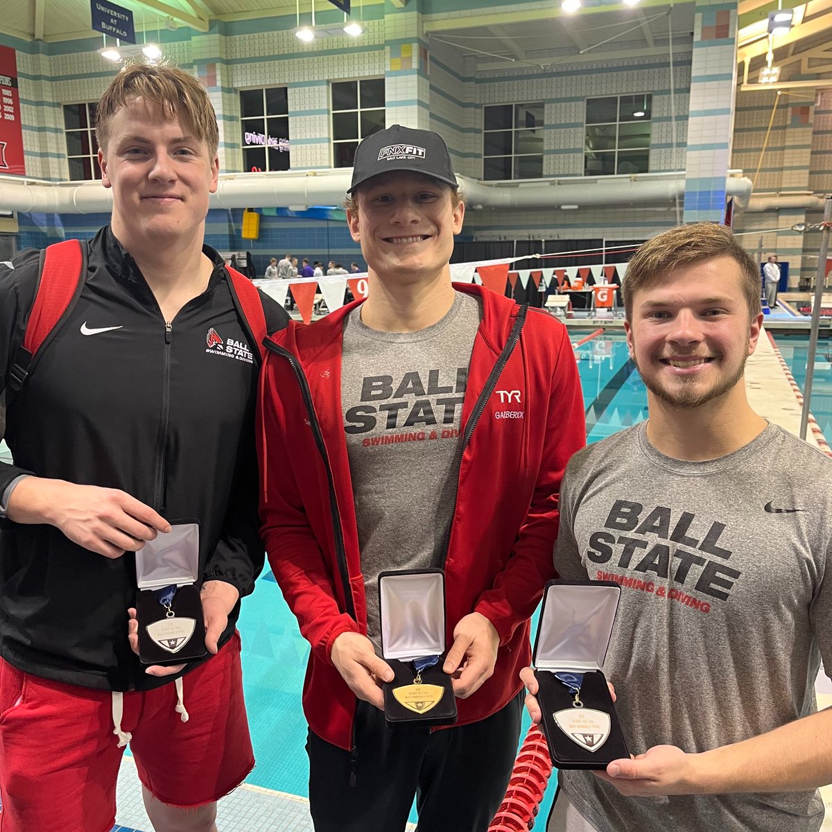 BallStateSwim's tweet photo. 1⃣2⃣PROGRAM RECORDS &amp; 1⃣1⃣ MEDALS‼️‼️

Great effort by everyone &amp; All-@MACSports honors go to 1st-team Joey Garberick &amp; 2nd-team Owen Chaye &amp; Porter Brovont‼️

Brovont is also the @MACSports Freshman Diver of the Year‼️

📰: https://t.co/Ehc8ulx5PP

#ChirpChirp x #WeFly https://t.co/wBwGwf2t00