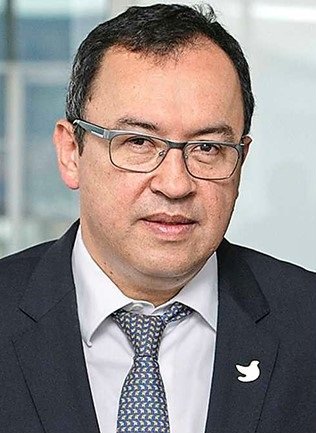 ManuelJVelez's tweet image. El ministro Prada Por encubrir a los violentos.
Debe Renunciar. No podemos permitir que este gobierno siga patrocinando delincuentes 🔄
@alfonsoprada