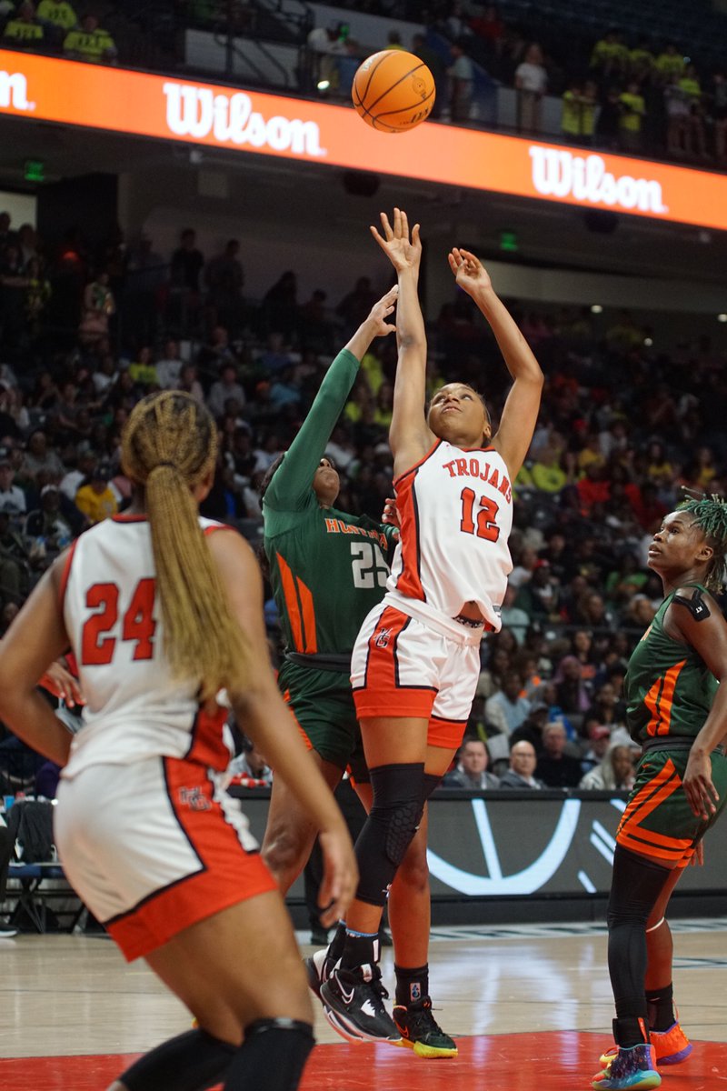 Jeff_jhallfotos's tweet photo. Hazel Green Lady Trojans bring home the Blue Map for the sixth consecutive year. Defeating the Huffman Lady Vikings by 13. HGLT 53 HLV 40. @HGHSGirlsBBall @HazelGreenHigh @AndreaMariDavis @ssjunjulas @QuinnHeaden #SearchingFor6 and now #Seeking7 https://t.co/uPSIYuwVsm