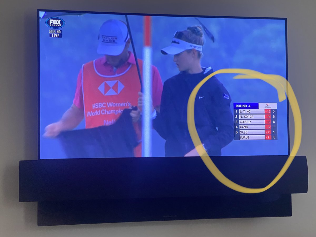 geoff_webster's tweet photo. Spot the difference #nzopen https://t.co/M4oKdw7Isu