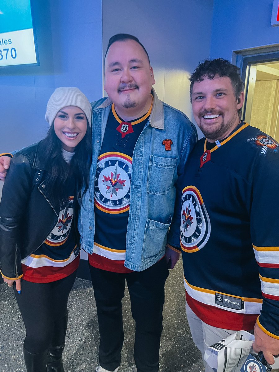 karlyonair's tweet image. What a special night. 

#WASACNight 
#GoJetsGo
