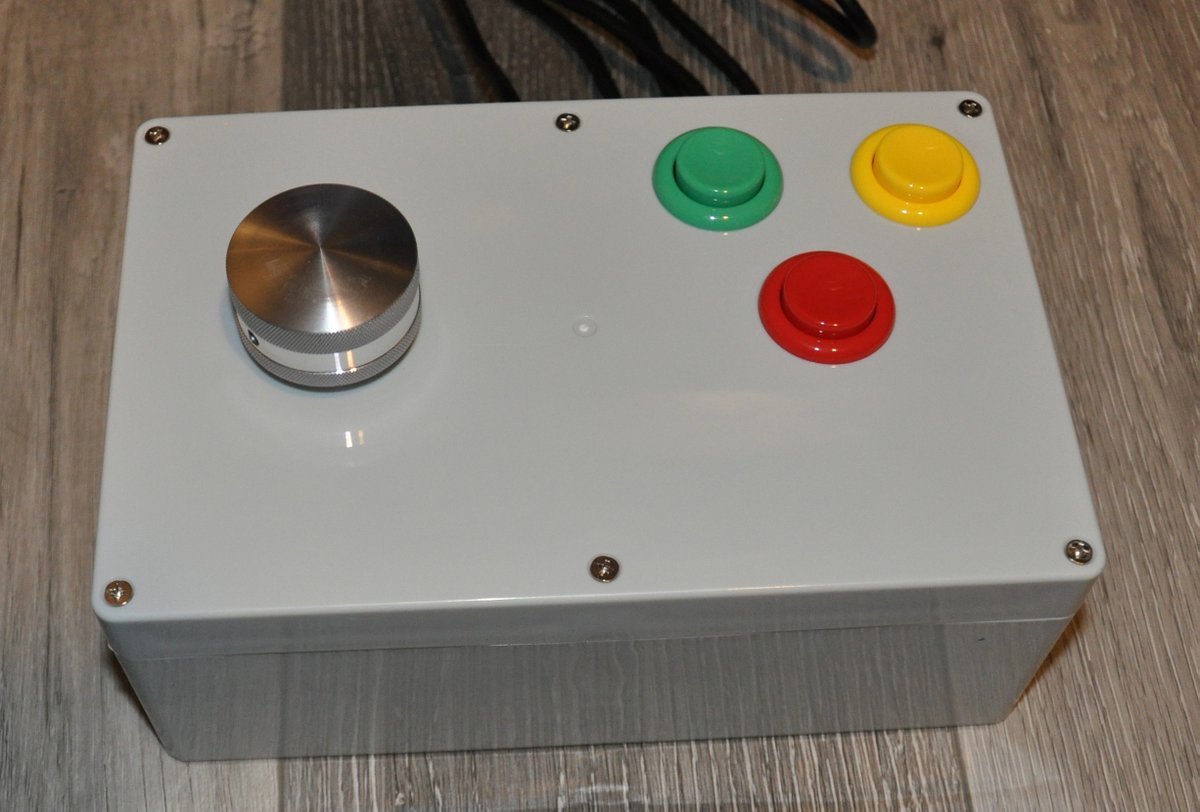 c0op3r2's tweet photo. @Madwindoman @NeoHomeBrew So I finished mine up.  Works great. https://t.co/5GrakahZPG