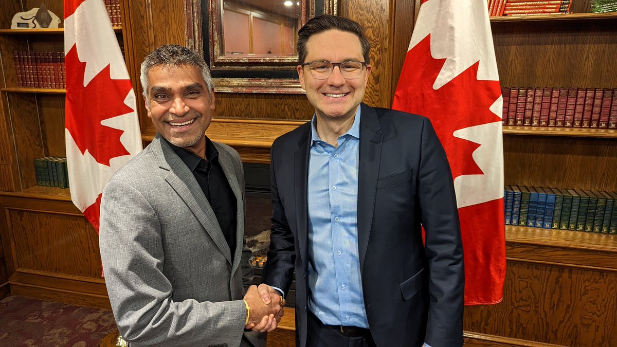 nbshukla's tweet photo. @PierrePoilievre 
I was fortunate to meet with the honourable Pierre Poilievre, Leader of the Official Opposition of Canada, to listen to his thoughts on policies and plans for Canada. Indeed a man with a high interpersonal sensitivity. 
#PierrePoilievre https://t.co/DxRPwE5wH1