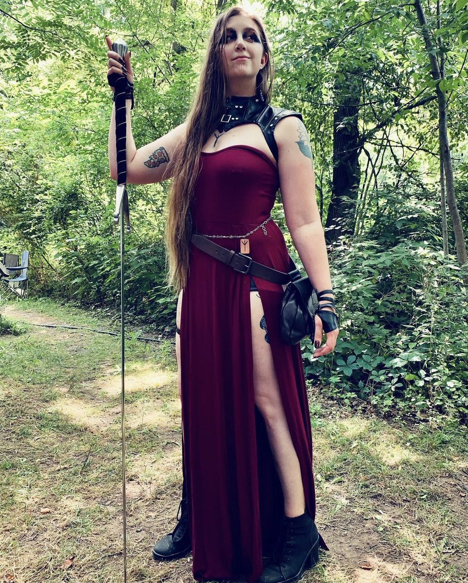 without taking any new ones, post photos of you as:

1) a romanceable NPC
2) a quest giver NPC
3) final boss