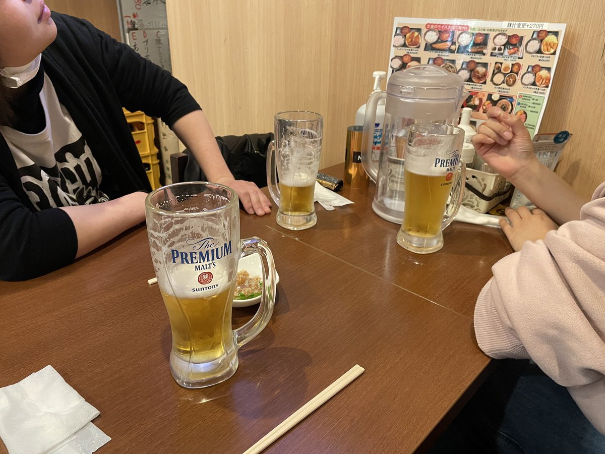 rina1024's tweet photo. 育児のストレスをお酒で発散😮‍💨
2人とも付き合ってくれてありがとう。
子供達を見てくれている旦那と両親にも感謝🙏 https://t.co/ITr6r0WvxS