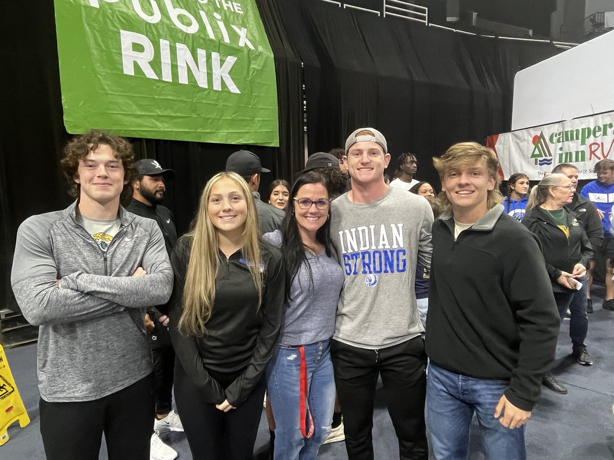 CoachD_KHHS's tweet photo. Keystone Heights High School being represented at the Iceman game and broom ball game. @AthleticsKhhs @oneclaysports #KeystoneStrong https://t.co/IvtrylGoX2