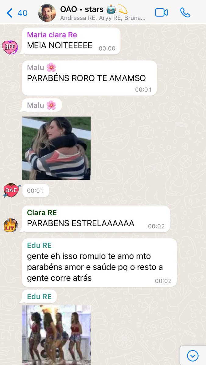 lightromulo's tweet photo. #romuloday – e a gente no grupo desejando parabéns kkkk que todas as energias cheguem até ele 🌟❤️

amo como todas nós parecemos mães e nos compreendemos kkkkkkkkk https://t.co/mO9IQpCbrk