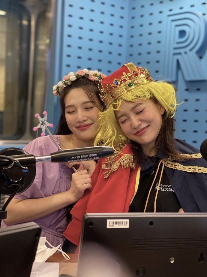 Eliserium's tweet photo. HAPPY YERI DAY🥳🥳 https://t.co/9eZwTwXRLR