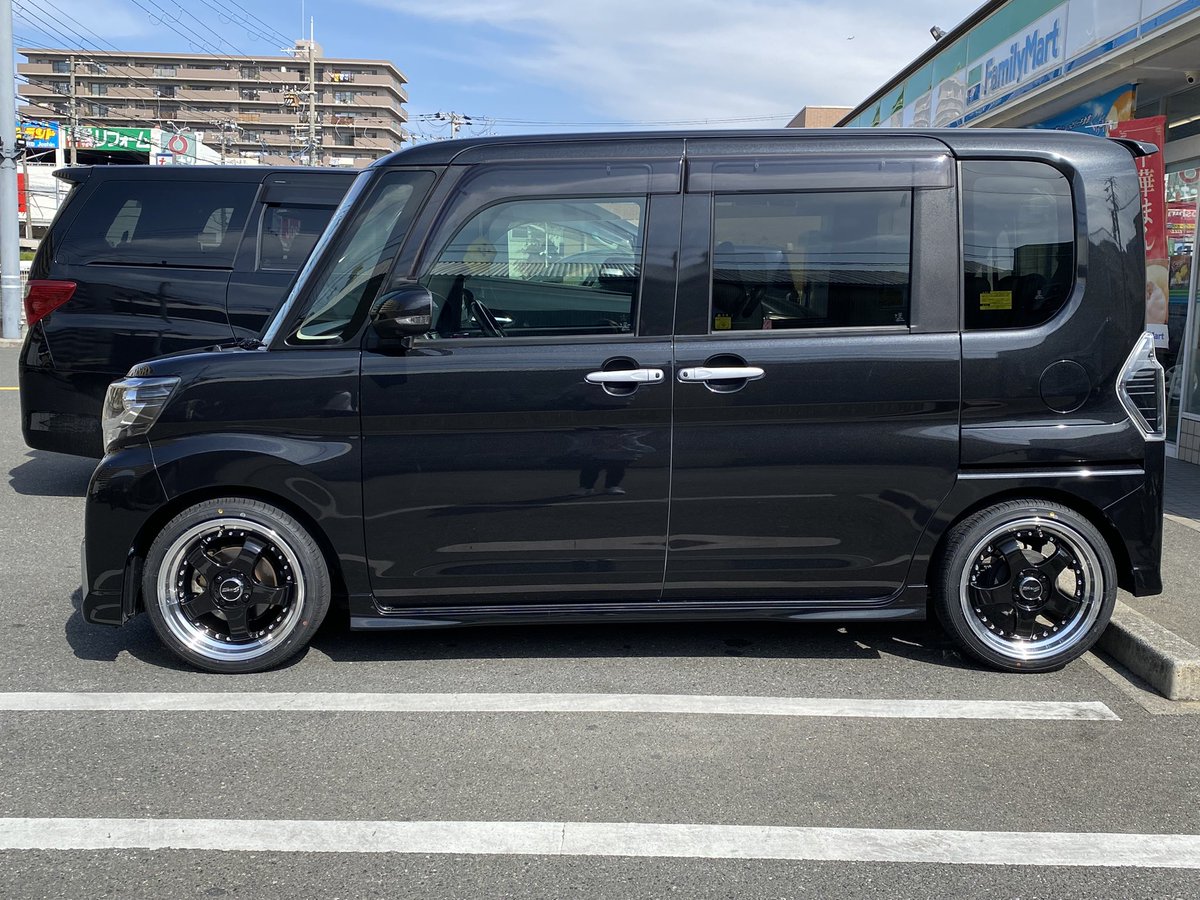 hrn_akcp's tweet photo. 納車🚘💗💗
#la600
#後期
#ダウンサス
#ステレスレーシングホイール
#超音700HZホーン https://t.co/O9ndf0zqkh