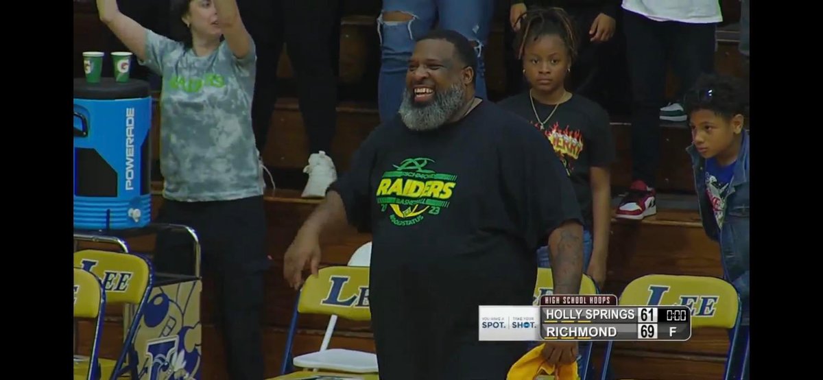 HEADED TO THE SHIP!
Can you tell we are EXCITED?!