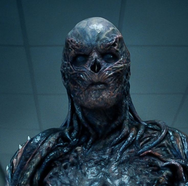 ช่วงตอบคำถามแฟนๆเมื่อวานนี้ที่ London Comic con 

โจเซฟได้ตอบคำถามของแฟนๆว่าถ้าหากเขาสามารถเลือกเล่นเป็นตัวละครอื่นได้ใน Stranger Things โจเซฟอยากจะเล่นเป็นใคร โจเซฟเลยตอบว่าเขาอยากจะเล่นเป็น เวคนา