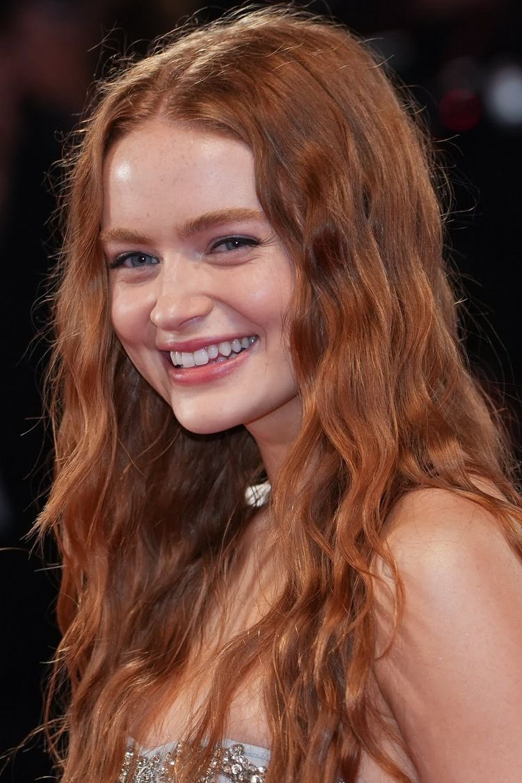 sadiesinkhourly's tweet photo. https://t.co/gpAb4EfVyT