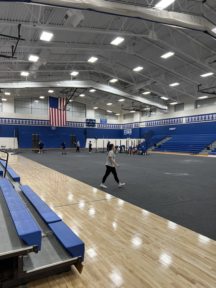 Maple_Strength's tweet photo. Special thanks to the hard working students and powerlifting coaches that spent the last two days setting up and breaking down 13 platforms for the MHSPLA State Meet. Proud and thankful to you. Here are the most committed ones finishing things up tonight. #dedicated #MaplePride https://t.co/DaPEYETMJX