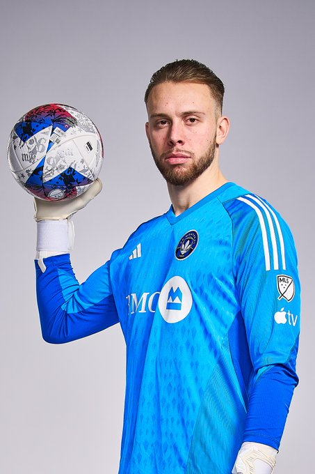 Jonathan Sirois 🇨🇦 stats vs Austin:

⭐️ 7.1 rating (Sofascore)
⏱️ 90 minutes played
🥅 1 goal conceded
🧤 4 saves (+1 following offside)
👊 1 punch
🤾1 high claim
👟 11/18 passes (61% acc)

#CFMTL