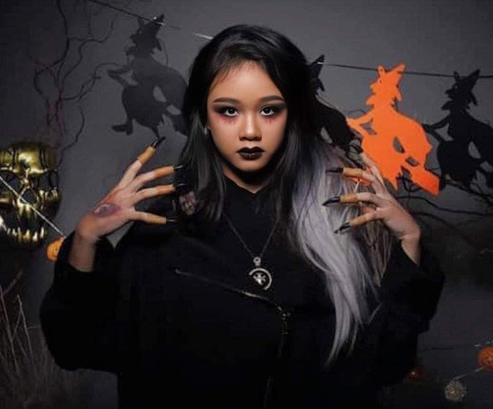 baemonsaga's tweet photo. Babymonster Pharita pre debut >>>

#BABYMONSTER_pharita #babymonster #baemon https://t.co/3HEFrE185K