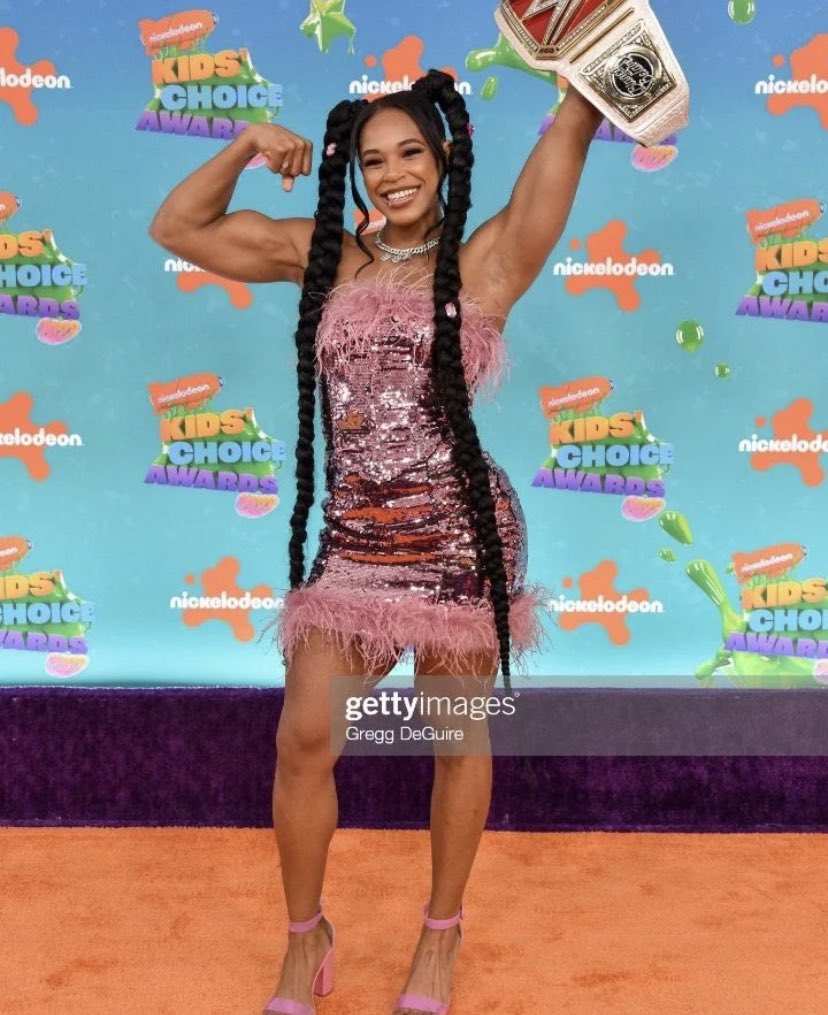 SealedWithMwah's tweet photo. Happy to be the biggEST inspiration I can be to the upcoming generations! 💗 https://t.co/QgrCnlUApJ