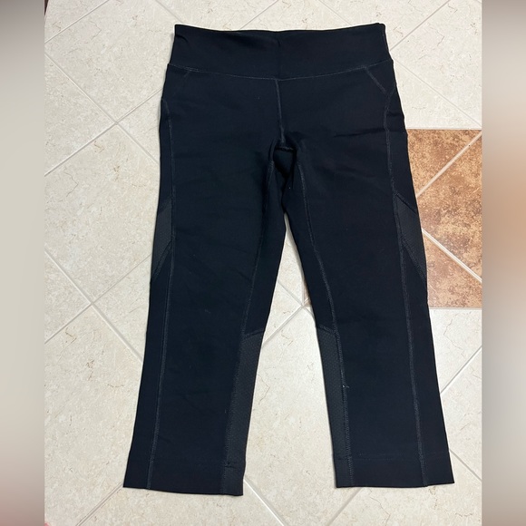 PhoenixGravy's tweet photo. So good I had to share! Check out all the items I'm loving on @Poshmarkapp #poshmark #fashion #style #shopmycloset #bananarepublic #tekgear #stevemadden: https://t.co/39jW4r3L4A https://t.co/8035zHzHRf