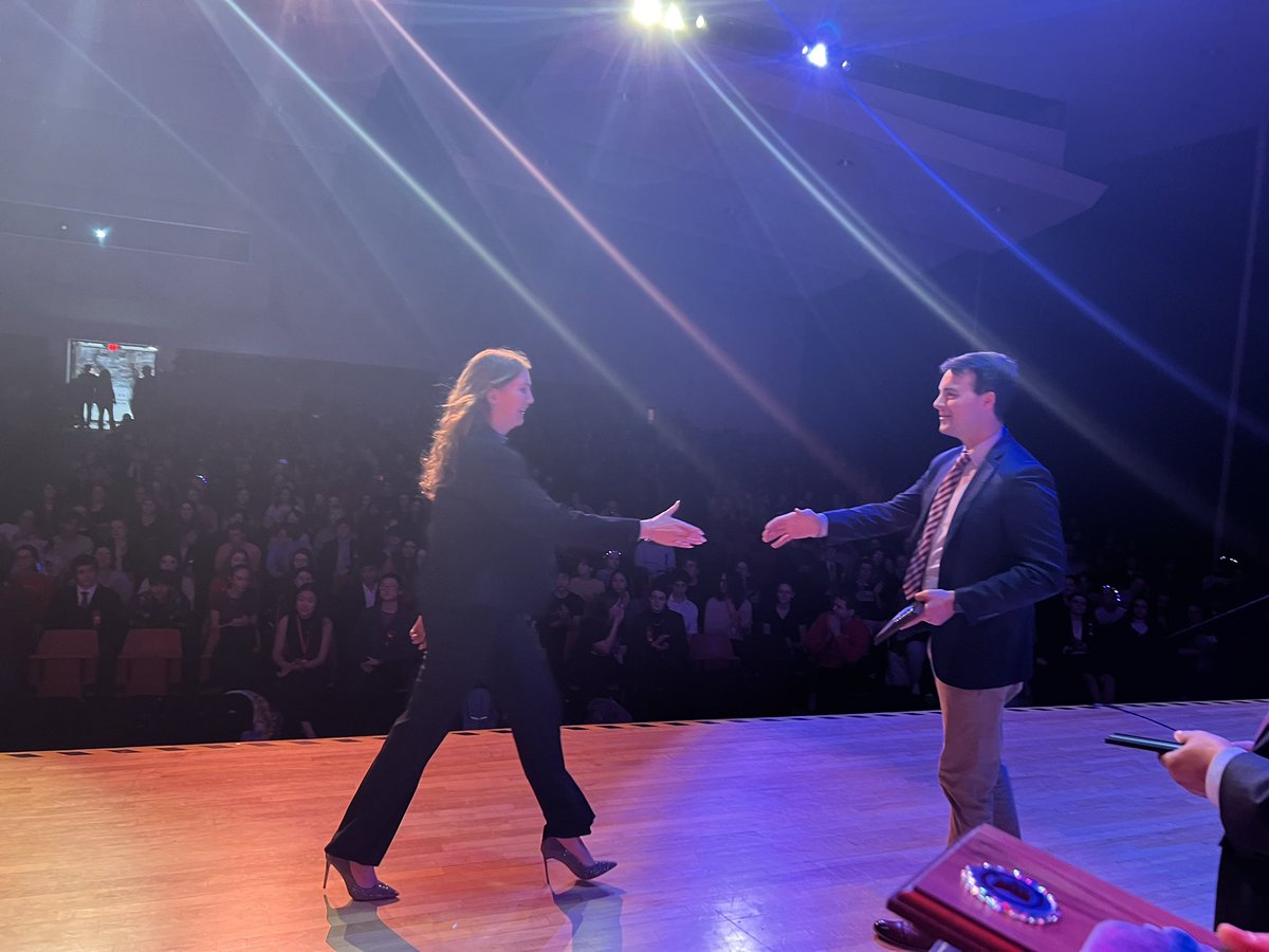 Korren Cullom is a State Finalist in Informative Speaking  at OSDA State Finals!Korren came in 5th in the state by with her speech about the importance of memory and the effects of Alzheimer's.We appreciate Korren's hard work in voicing a message that touches so many.Congrats! ⭐️