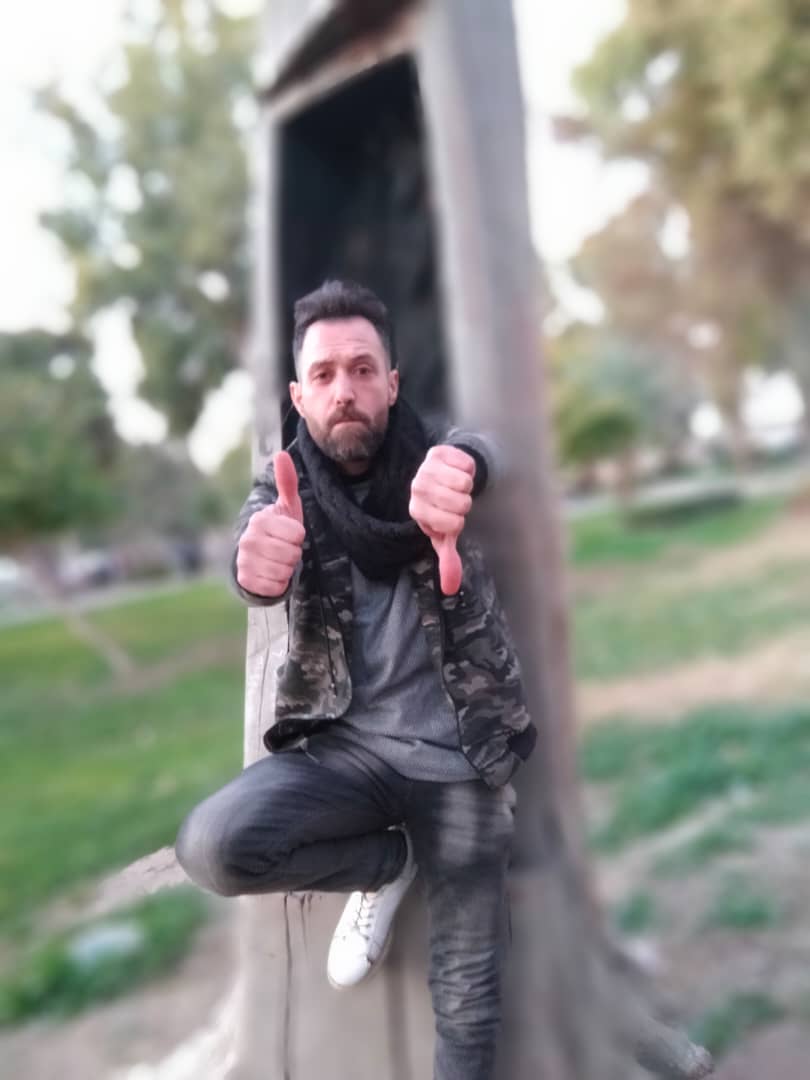 I may not be the most beautiful but I am the best of all
the dragon told me
ربما لست الأجمل
لكنني الأفضل على الإطلاق
هذا ما أخبرني به التنين
BOB 87