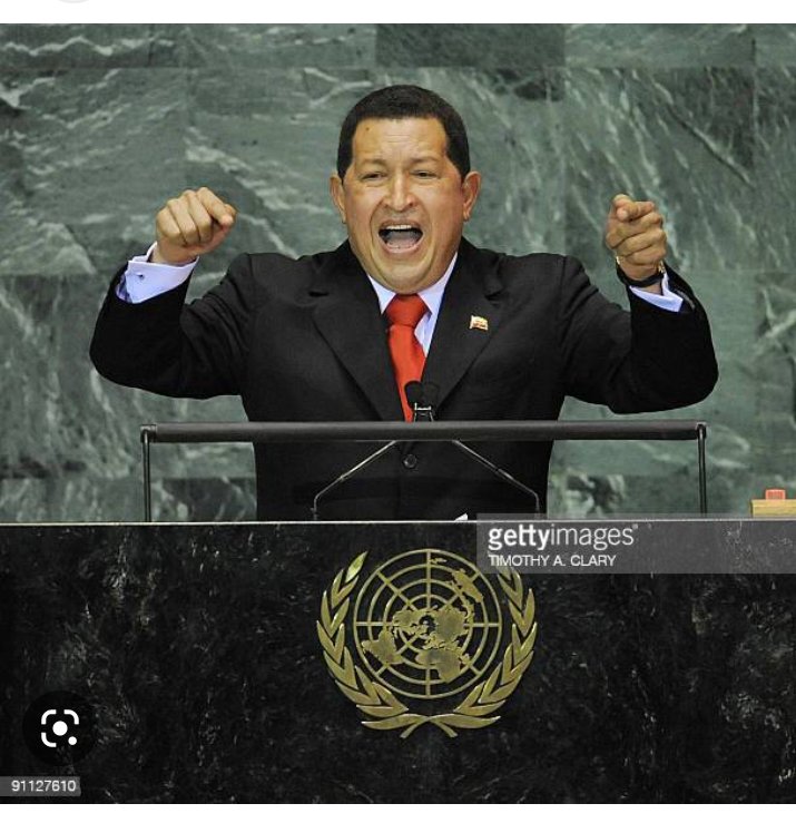 dpsCiego's tweet photo. ...Entrañable amigo, no morirás jamás, estás en la flor de los cuatro elementos que representan tu renacer y la intensidad de tus ideales.
..."Sólo hay una cosa comparable al placer de hallar a un amigo, el dolor de perderlo". #ChavezVive , #CubaViveEnSuHistoria . https://t.co/LQmufAxvjH