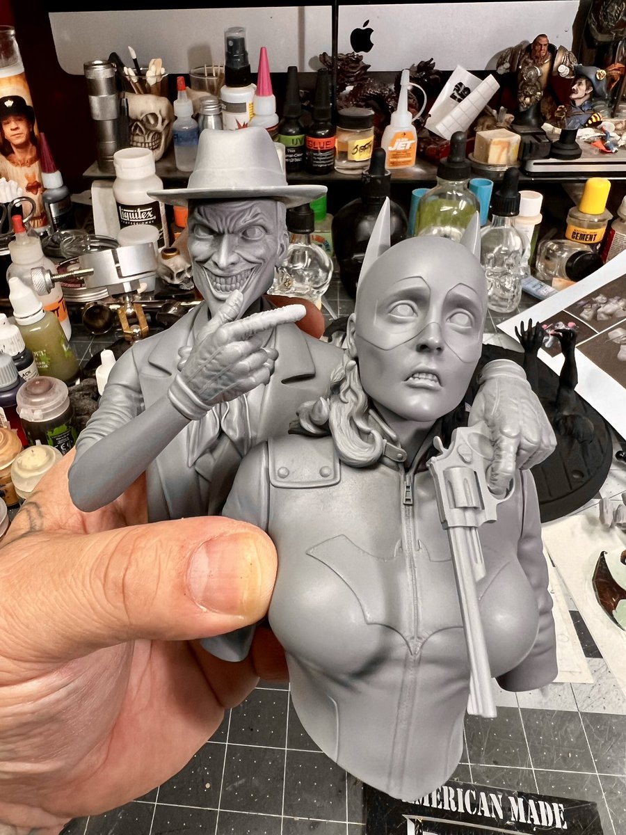 ThunderHobbies's tweet photo. Batgirl and Joker #ComicArt #batgirl #joker #figure #figurepainter #ArtistOnTwitter https://t.co/kyVEqAsmYH
