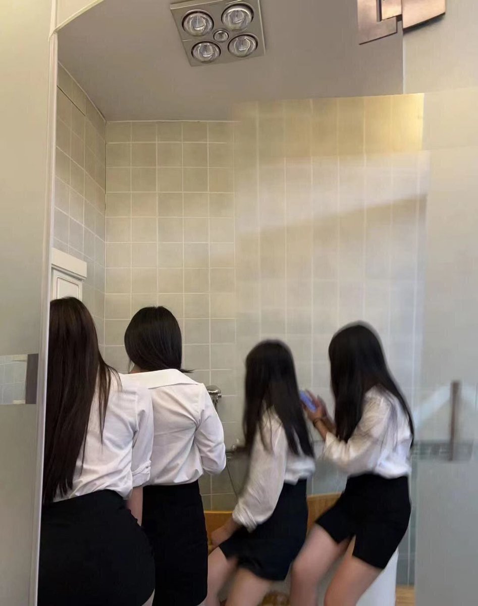 CQQT69's tweet photo. 上海高端Spa服务会馆，花式玩法满足男士一切需求，让您享受帝王待遇，模特多多。
V：CQXQ69
Q：2757645797
#上海线下 #上海按摩 #上海SPA #上海资源 #上海喝茶 #上海外围 #上海  @hutuiaitewo
@ADULTONLYVIDEOS
@wqganenshi_
@wozhuantui
@tuleibacui 
@520momota
@baobei798
@RR750918
@hutuiaitewo https://t.co/Qlxmh3nC4Z