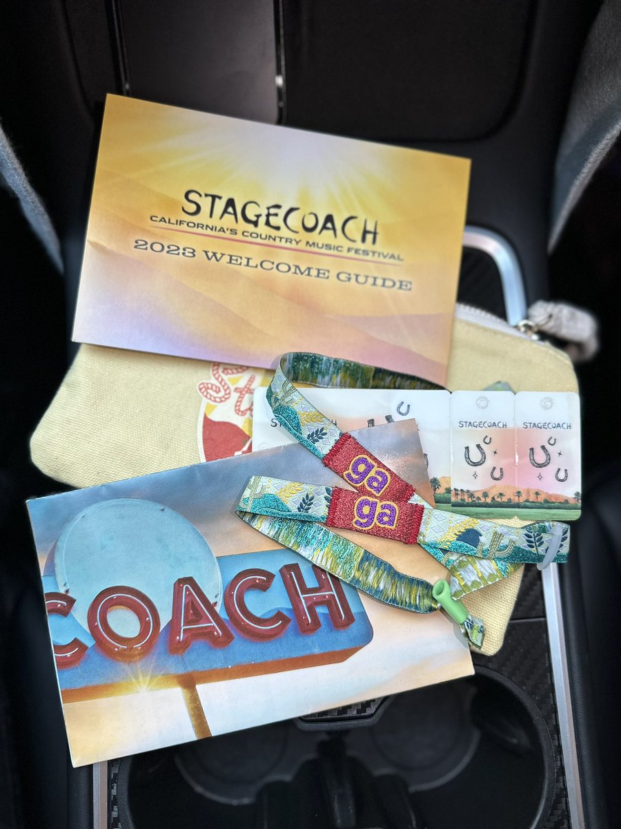 danielchavezSM's tweet photo. Stagecoach GA tickets for sale $990 for both hit me up if interested #stagecoach #country #musicfestival https://t.co/BEJaMsiMuk