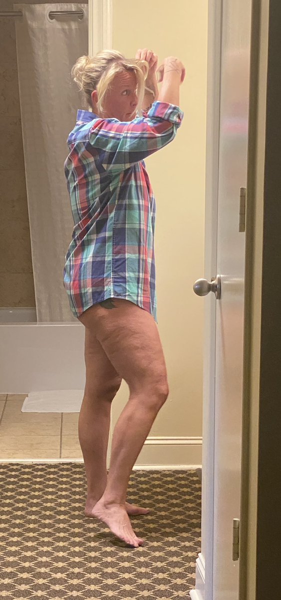 I walk into our hotel room this afternoon to this fucking sexy woman. <a href="/HedoAlycat23/">Aly</a>