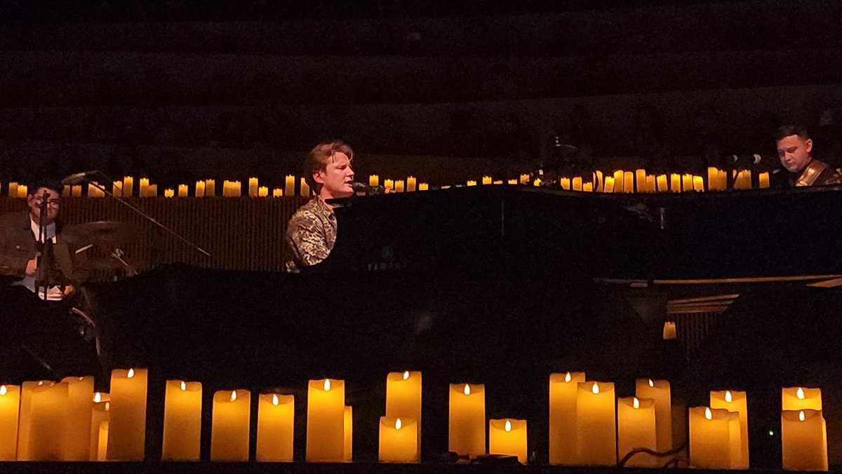 AlexanderAcha tweet media