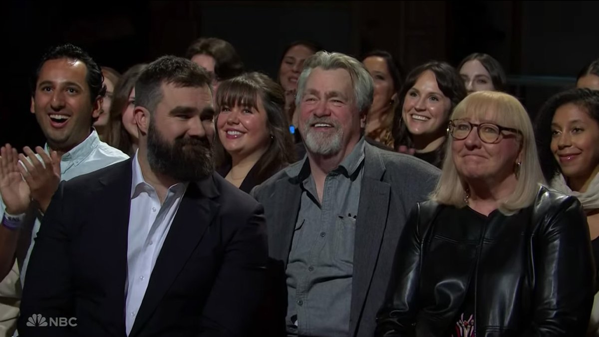 Whole fam in the house for <a href="/nbcsnl/">Saturday Night Live</a> ❤️