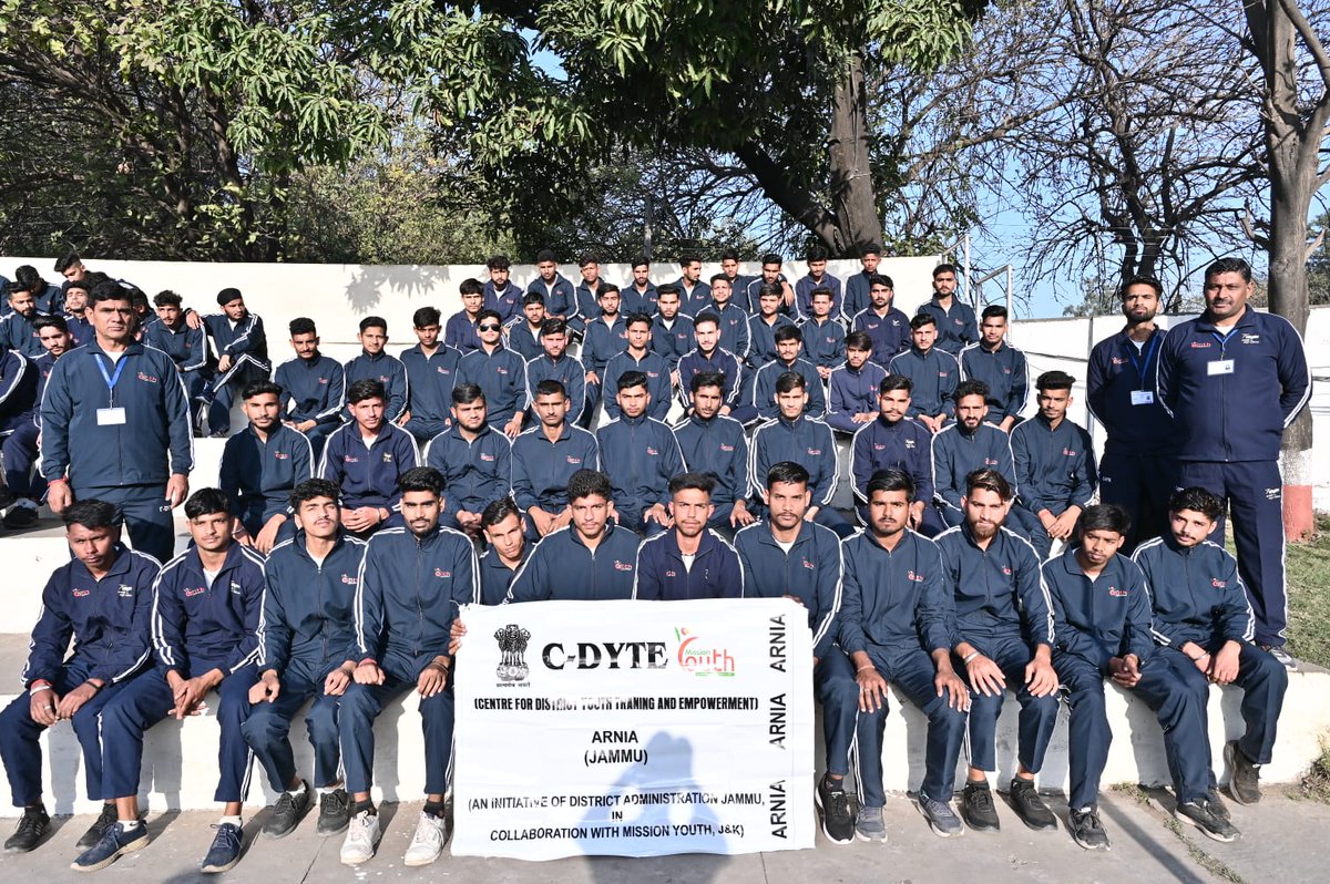 Deputy Commissioner Jammu on Twitter "Glimpses from the 𝐘𝐨𝐮𝐭𝐡 𝐟𝐞𝐬𝐭𝐢𝐯𝐚𝐥