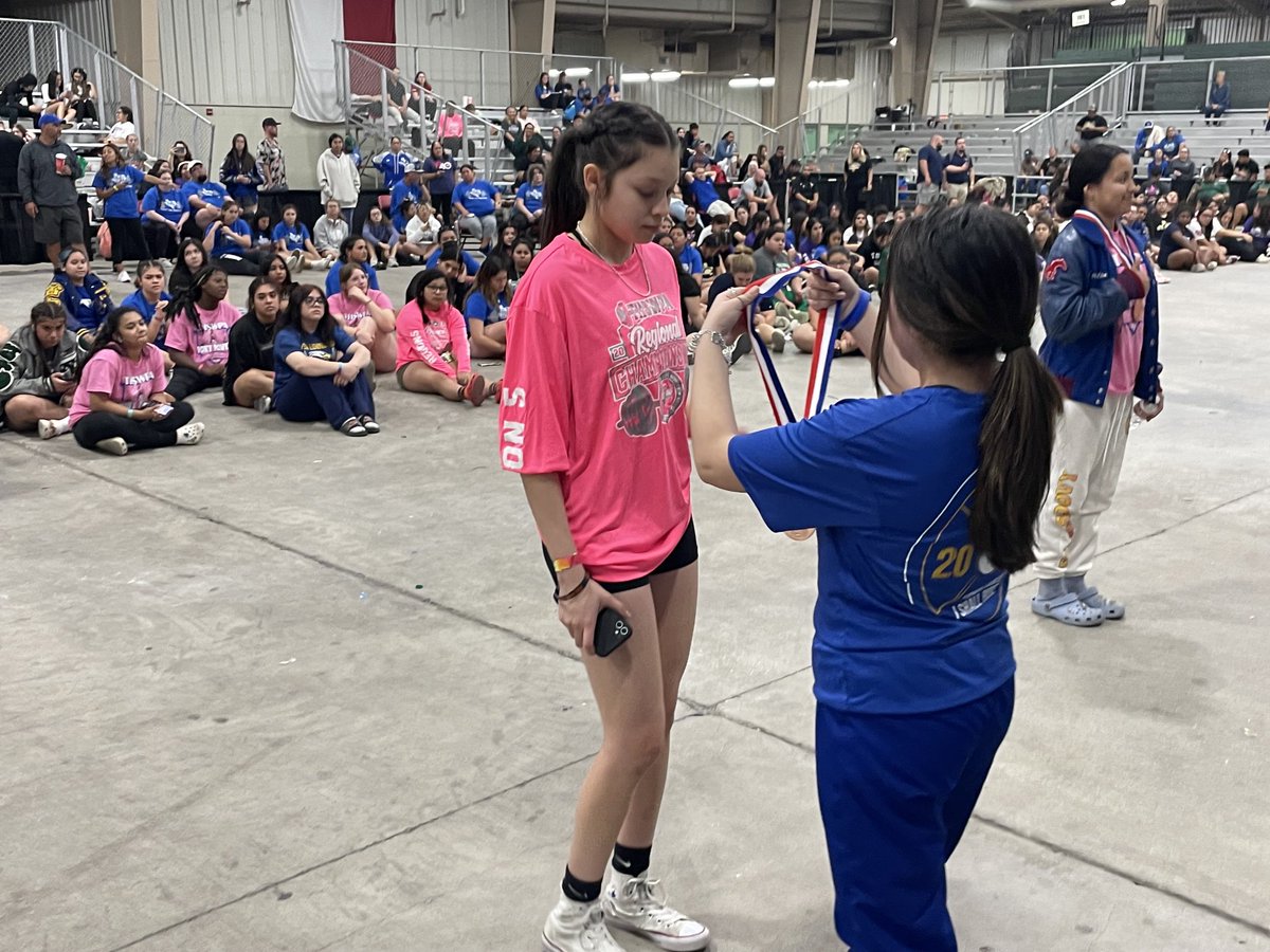 KC Powerlifting tweet media