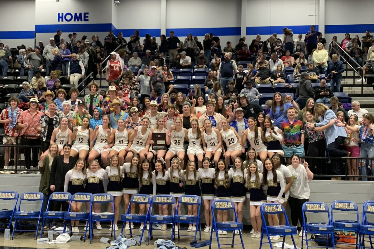 PUNCHED our ticket to the BIG HOUSE 🎟️🥊🏀 #DAT 💙🐝💛