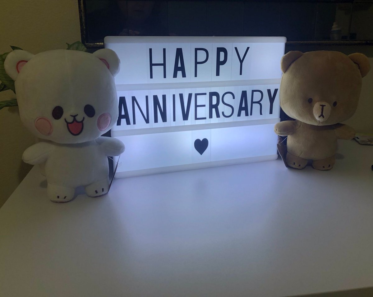 PussVagine69's tweet photo. 7 year celebration!!! Went to comic con and hit up the @milkmochabear booth and got one if the last mochas https://t.co/A3NAzKPNSs