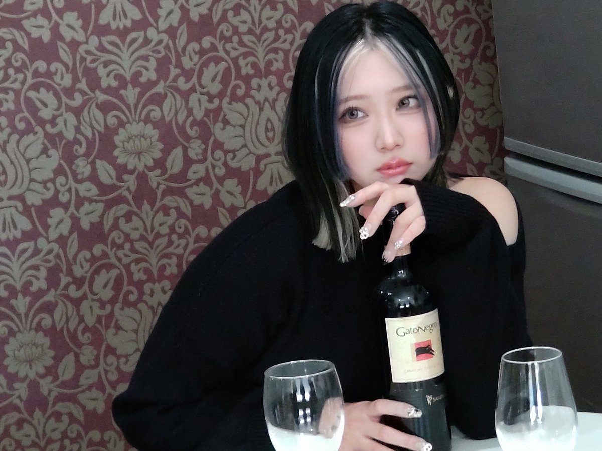 UBH51's tweet photo. 純米あやのさん
        ・
『可愛い』
        ・
詰め合わせ

素敵な時間を
ありがとうございました。

#きゃらめる撮影会
 #うっとろり https://t.co/Rs8MWBiPIh