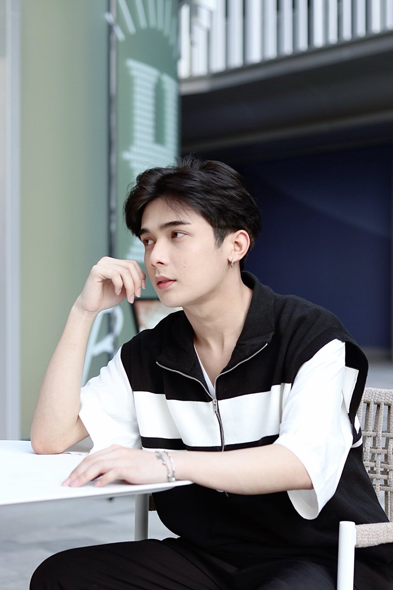 burapa_golf's tweet photo. 🤍🖤🥰 https://t.co/sYDsyAXppF
