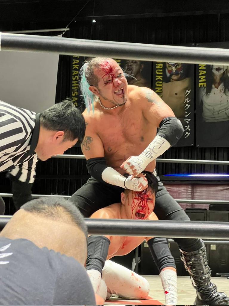 デスマッチ 葛西純 プロレス デスマッチファイターの背中！ #葛西純 #pw_Freedoms