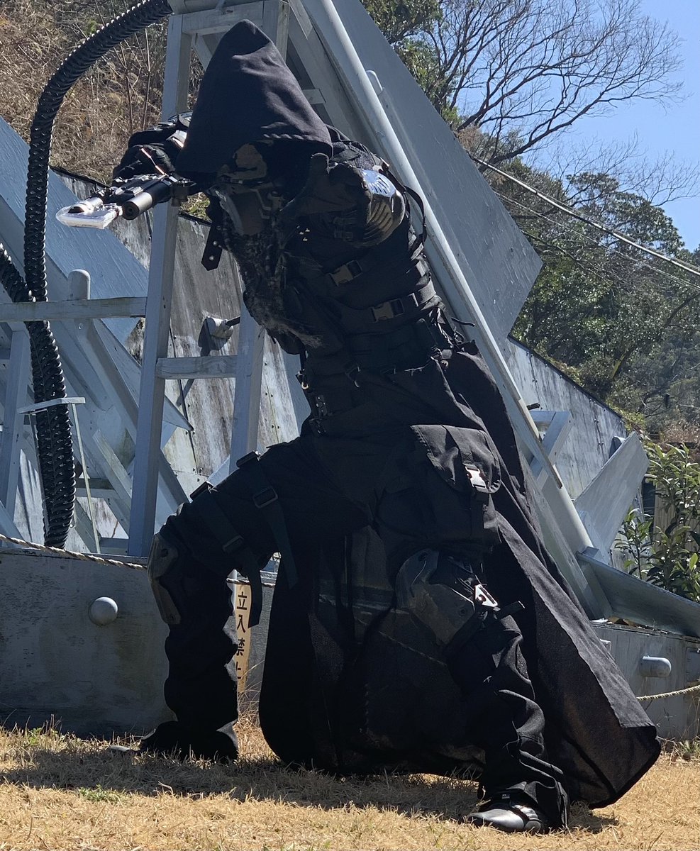 wisdomblack92's tweet photo. メインウェポンの静音性向上が必要か
ミッションには問題はなさそうだが…

#黒マント装備
#黒マント https://t.co/jTysl0m2f4