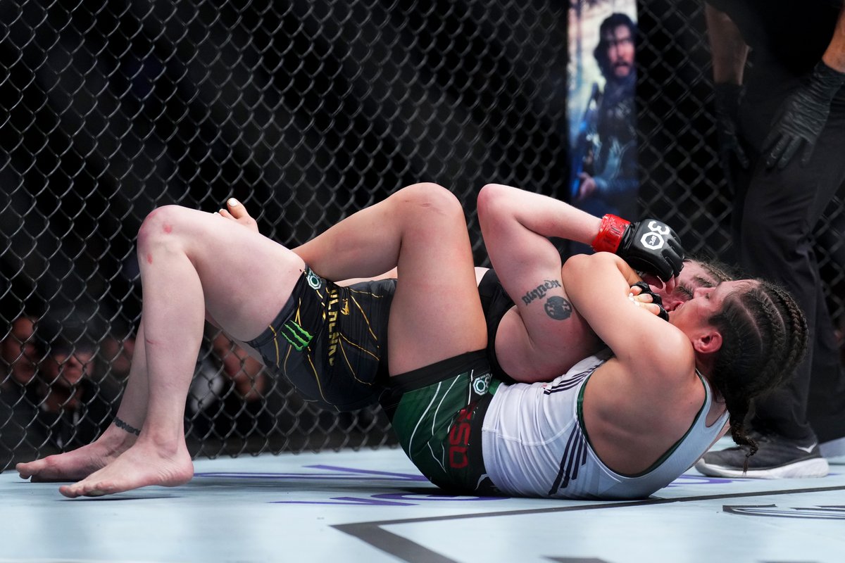 BleacherReport's tweet image. UPSET.