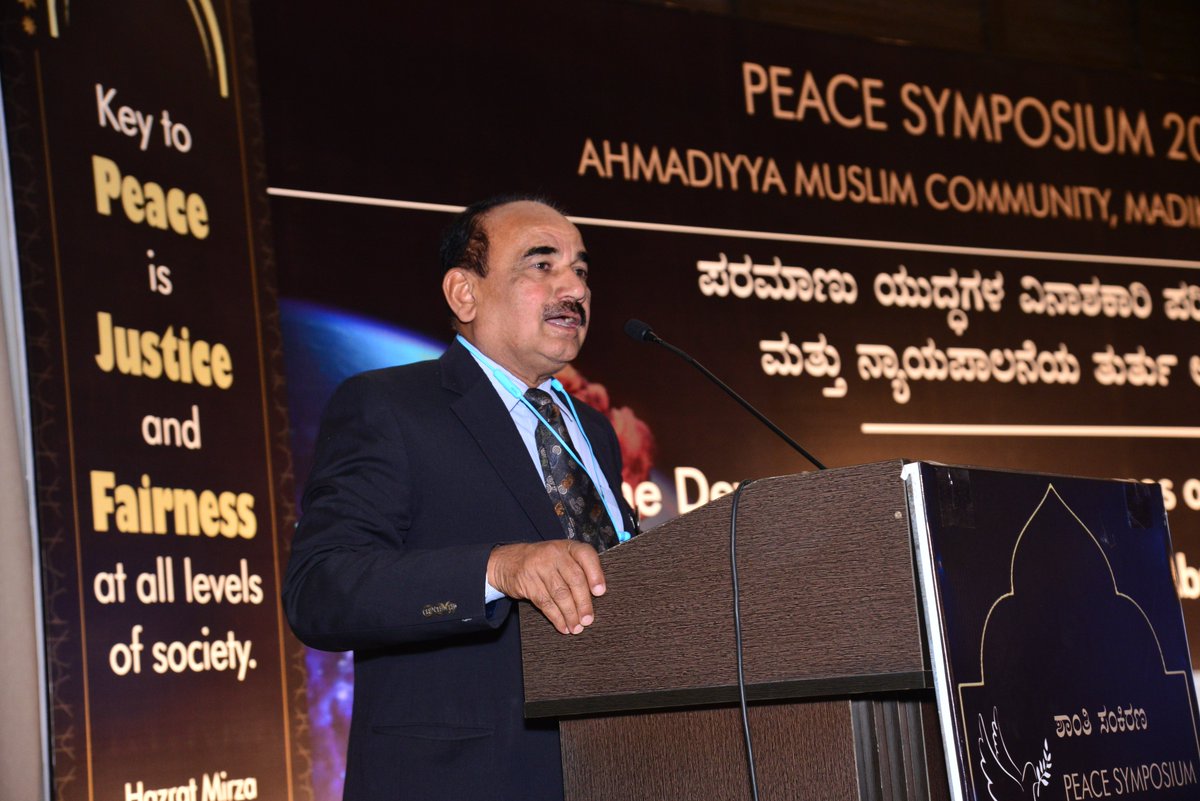 #RT @islaminind: Dr P. Subrahmanya Yadapadithaya, Vice-Chancellor of #Mangalore University & Mr K. Arkesh: Inspector General of Police (Retired), Central Reserve Police Force (CRPF) addressing the audience at #Madikeri #PeaceSymposium 2023