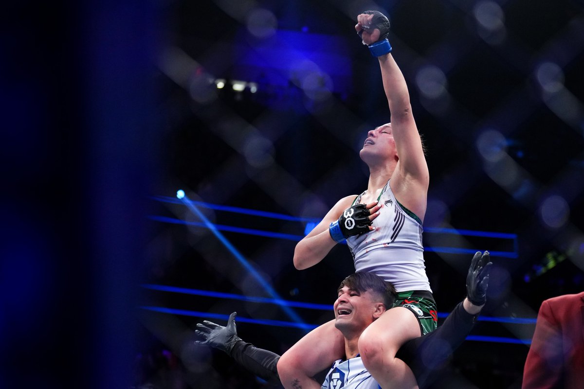 ufc's tweet photo. Dream come true. #UFC285 https://t.co/UVCqiW7BHG