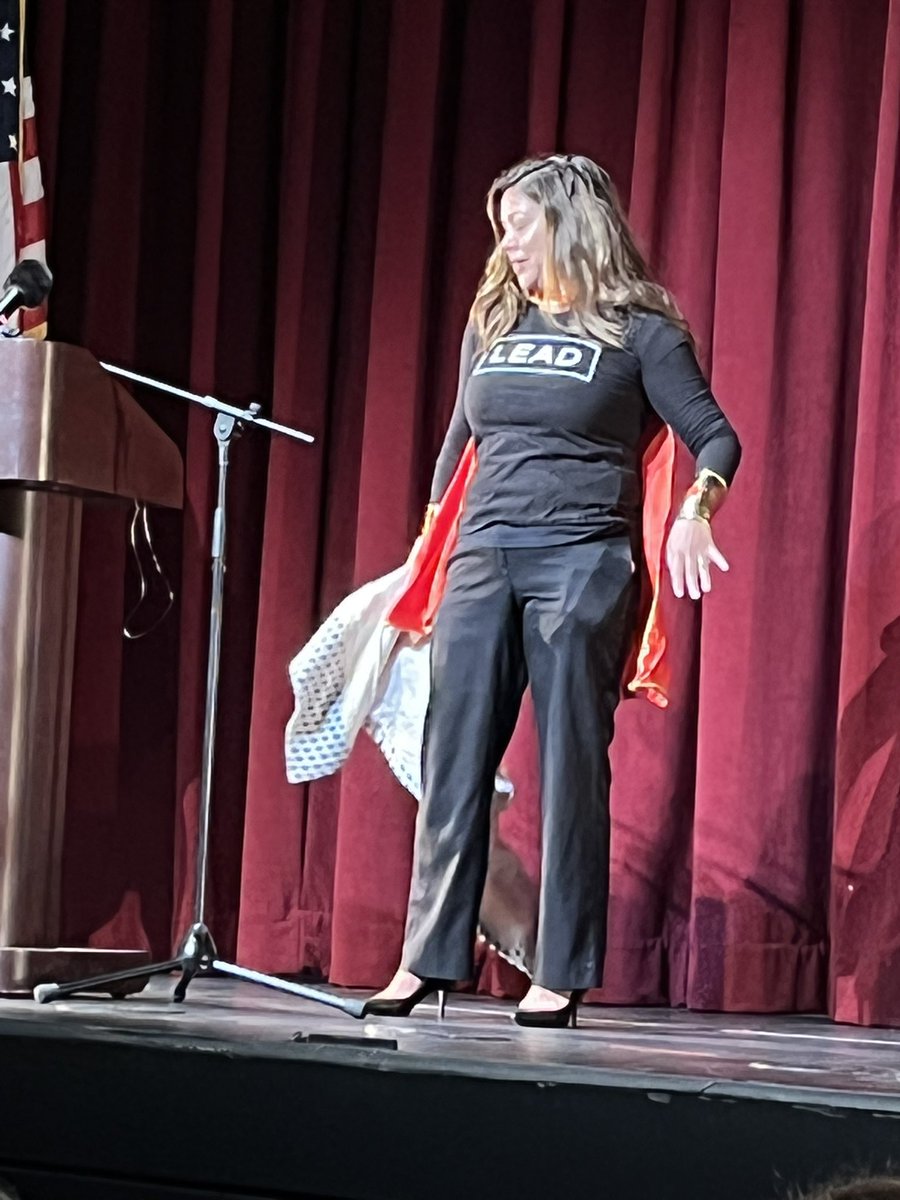 DrRenaeBryant's tweet photo. @ACSARegion16 Women In Ldrshp Summit @acallahan_amy from @RenLearnUS & Ventura USD dropped some inspiration from her own ldrshp journey at Renaissance & as a Board Mbr. She also dropped her jacket revealing a Wonder Woman cape reminding us all of r heroine status! #ACSA16 #WIL https://t.co/dlWOaDc54h