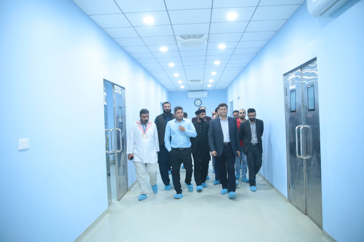 Secty Dr. Ahmed Qazi and SS. Mr. Wajid conducted a detailed visit of Allama Iqbal Teaching Hospital Sialkot on 4.3.23. Met with patients and doctors. Reviewed quality of services being provided particularly free medicines. Instructions passed for further improvement including M&R