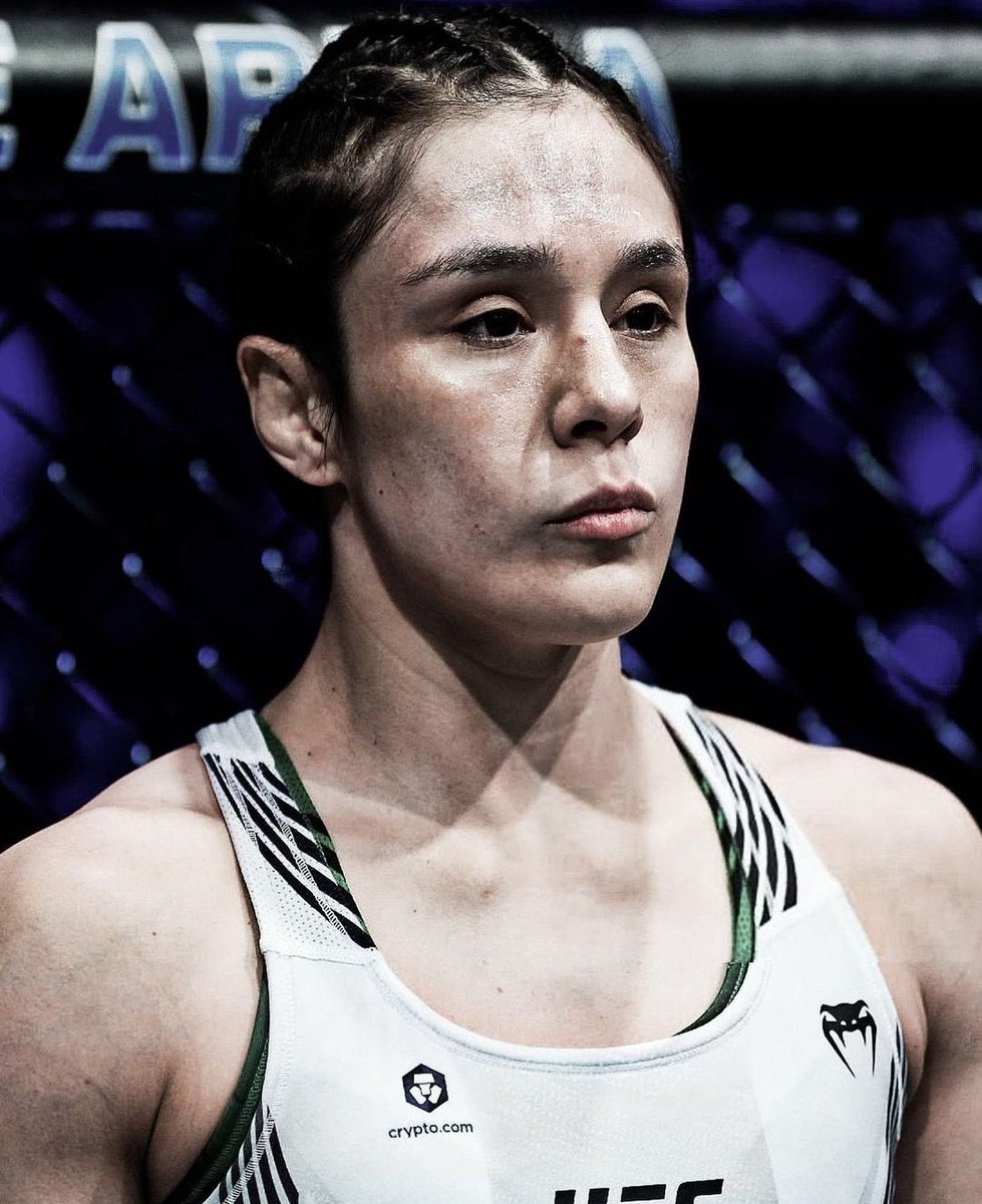 Urge un evento grande en México, dos campeones indiscutidos y uno interino, sale un PPV de lujo. Fijo nos vemos por allá. #UFC285