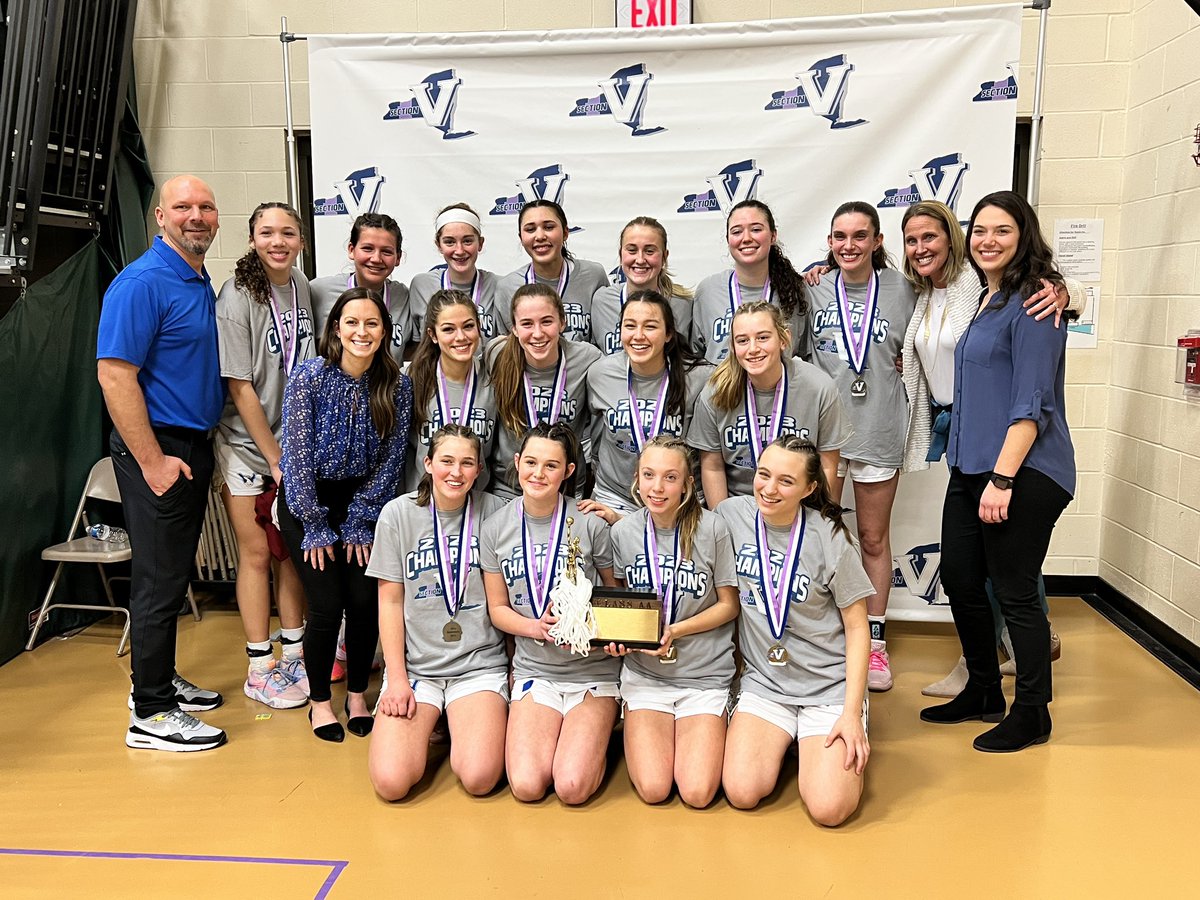 SchroederSports's tweet photo. Such an amazing night!  Proud of @Schroedergbball and thankful for @WestWebster and WFD for their help getting home! 🚒🚨 https://t.co/jE6zzjhUz3