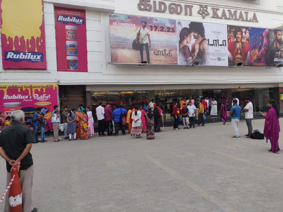 moviebuffindia's tweet photo. #AjithKumar's #Thunivu Audio Descriptive show for the Visually Challenged people organised by @BayViewProjOffl in association with @qubecinema happened today at @kamala_cinemas.

Thanks @mynameisraahul &amp; team.

#HVinoth @SureshChandraa #QubeCinema #Moviebuff https://t.co/T3PqUPUqx1