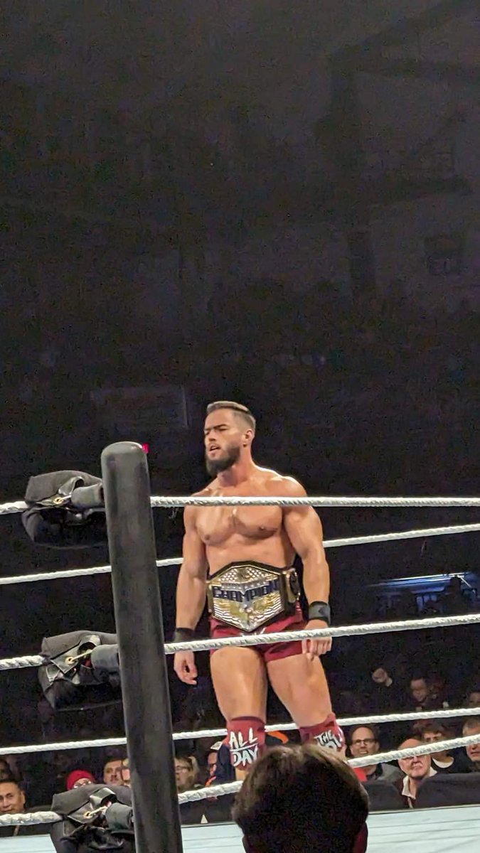 #WWESyracuse