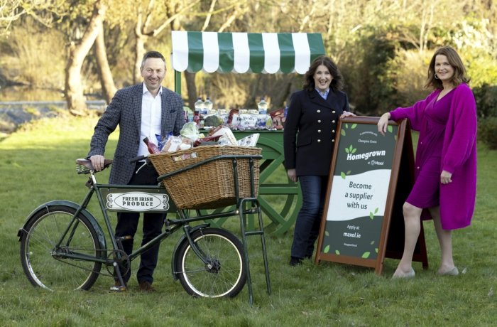 Brian Donaldson and @TheMaxolGroup, pictured with food journalist Corinna Hardgrave and Evelyn Moynihan of Champion Green, has launched competition for artisan producers to secure shelf space in 72 Maxol stores. Details here: homegrown.maxol.ie (pic: Jason Clarke)