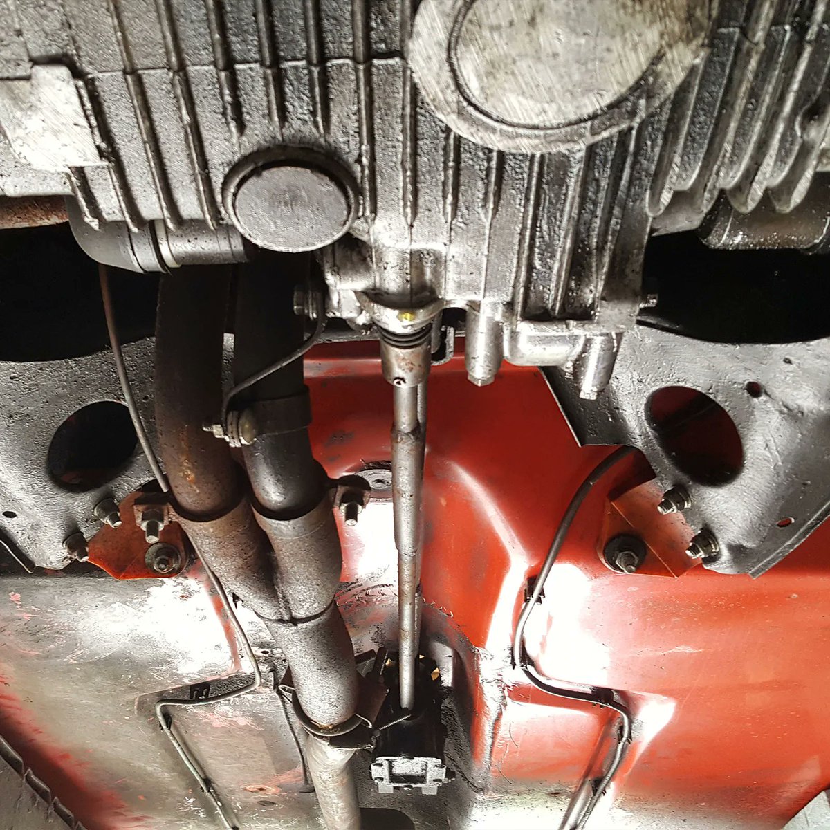 70sResto's tweet image. We’re looking forward to removing the engine and gearbox from the 1981 #Midas MkII for examination. #classiccars #carspotting #carshow #classiccarsdaily #vintagecar #oldcar #retrocar