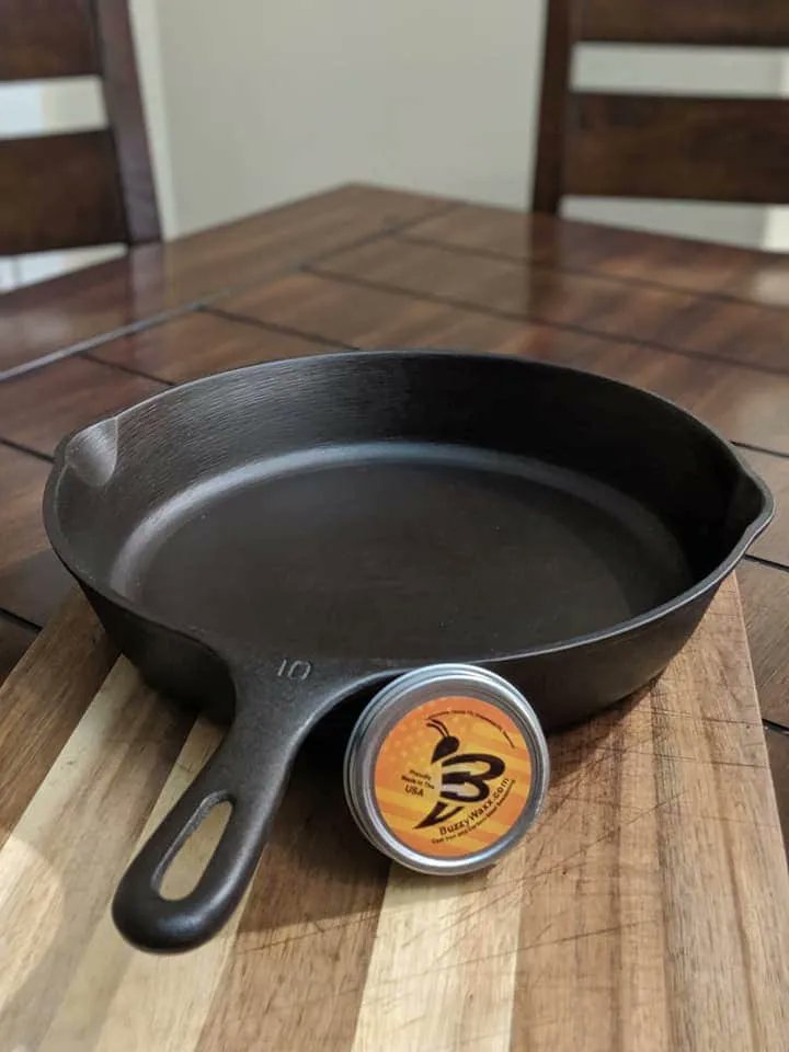 BuzzyWaxx's tweet photo. BuzzyWaxx works on cast iron and conditioning your cutting boards!

https://t.co/AI9Yf2HXWH https://t.co/OP9cFX4abk